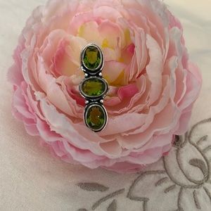 Peridot ring size 7